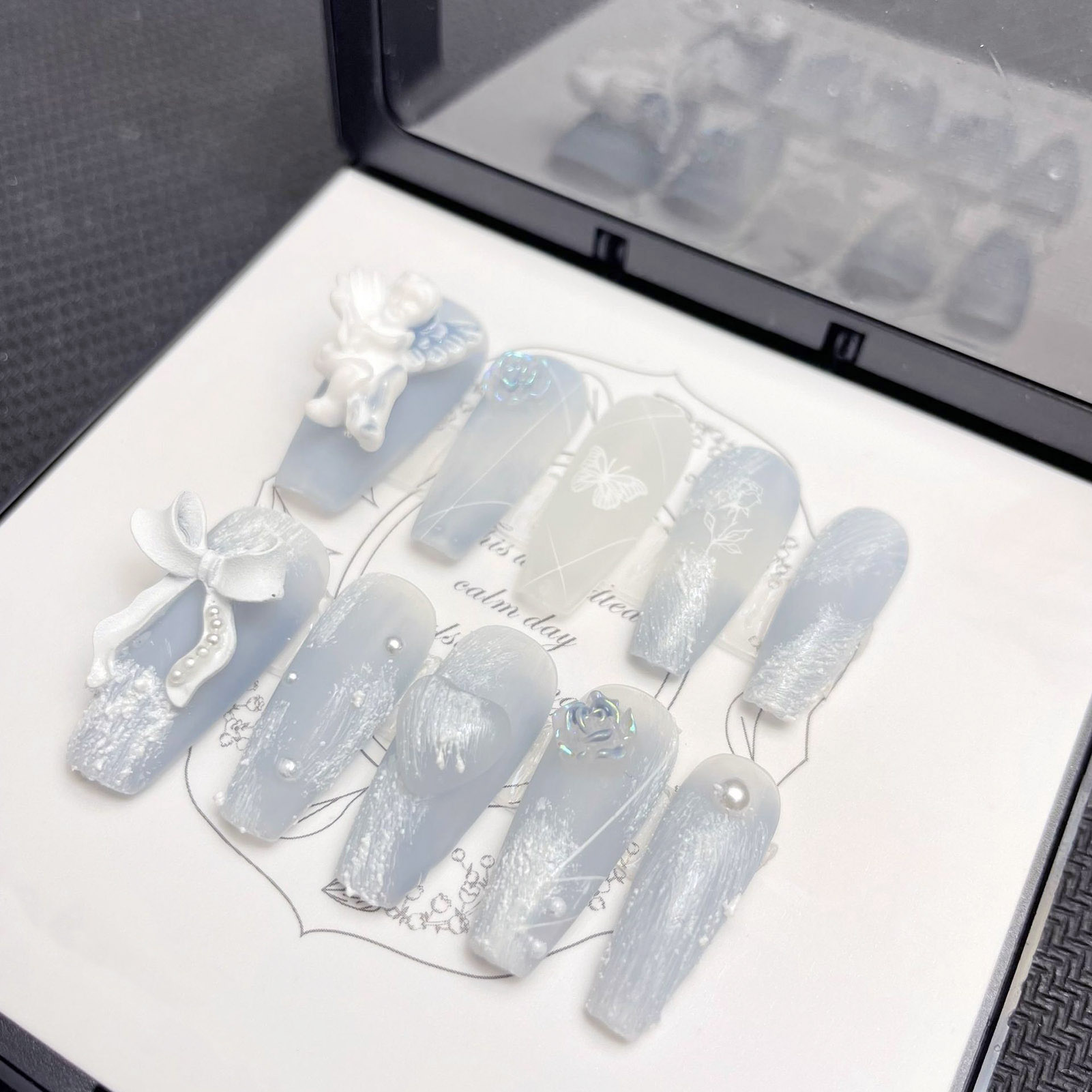 Faux Ange en Plâtre 3D Fait à  - Nail Art Press On avis et prix