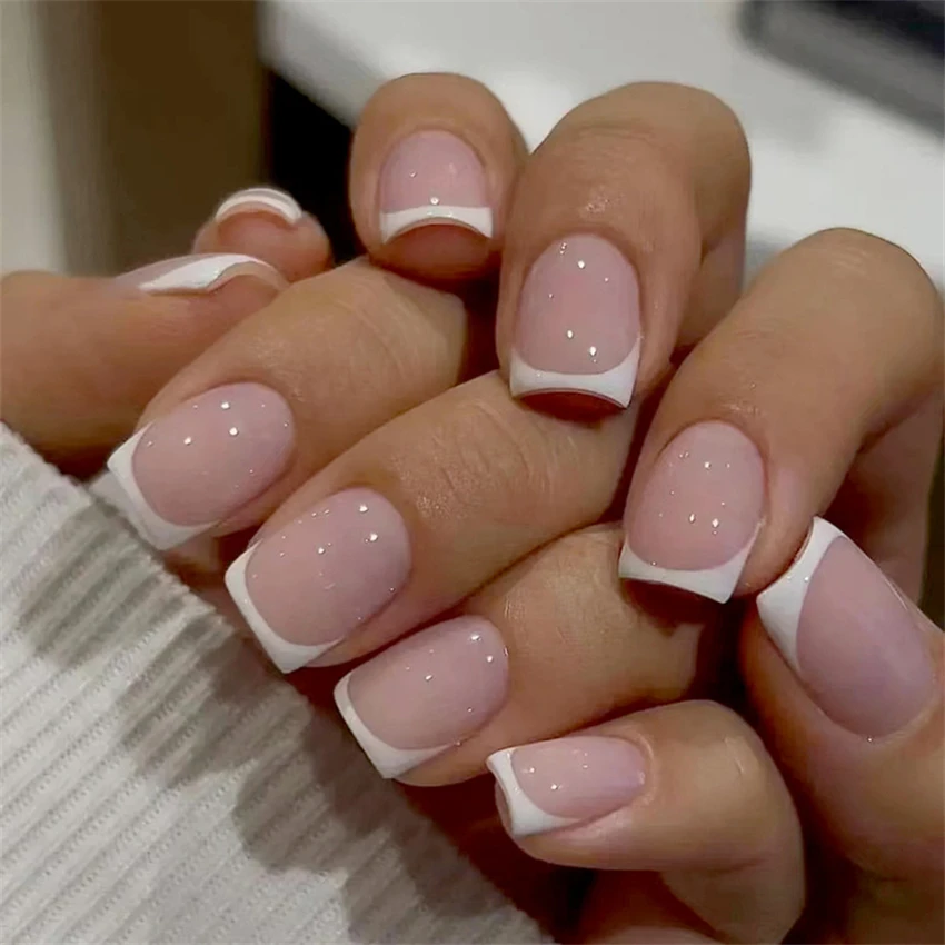 Faux ongles français courts et - Nail Art Press On avis et prix